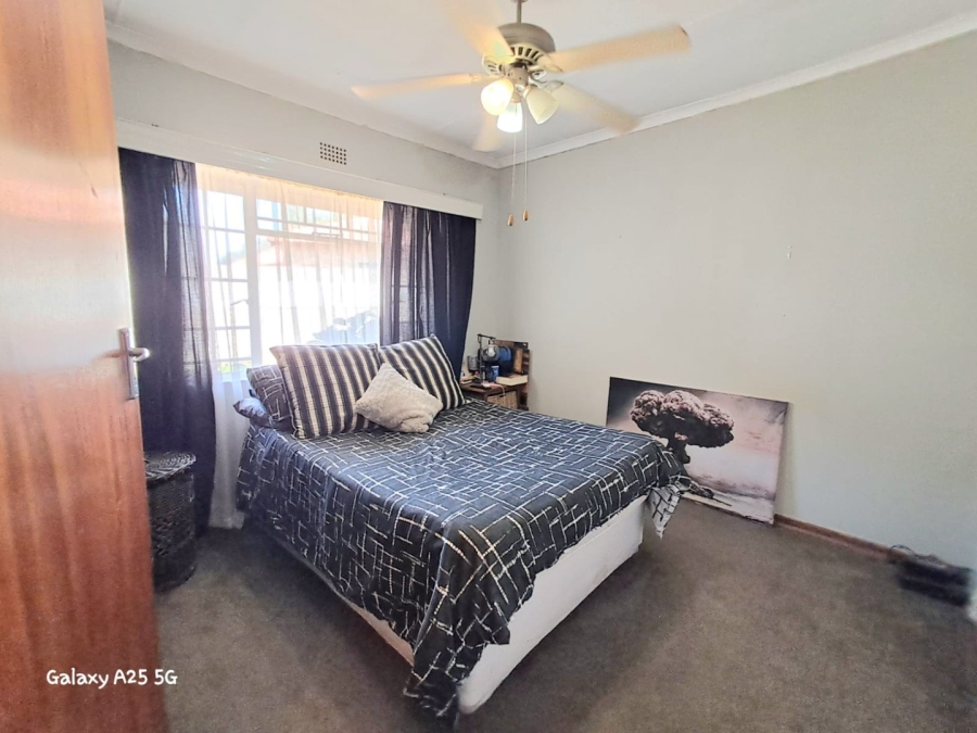 3 Bedroom Property for Sale in Vaalpark Free State